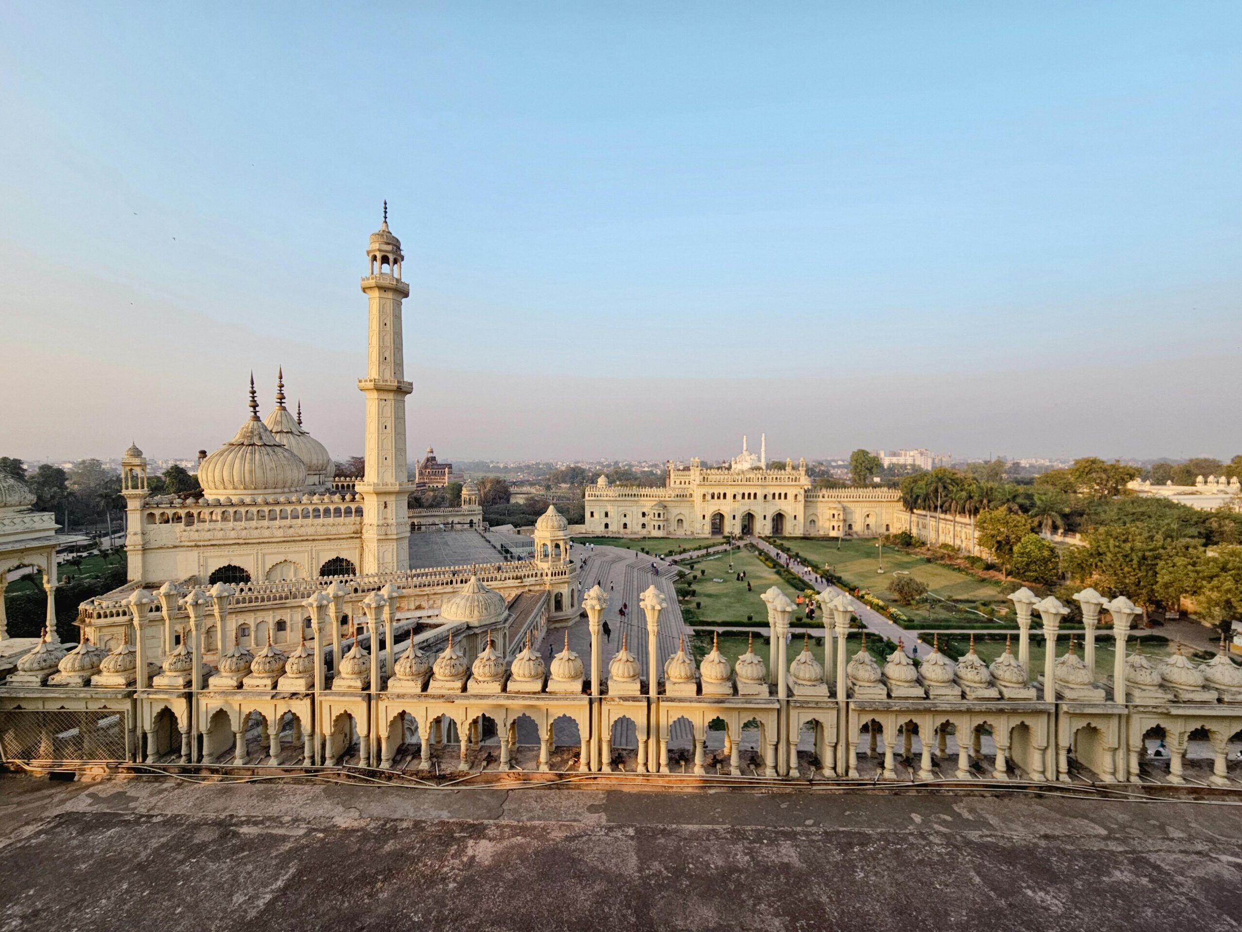 Scenic aerial view of Bada Imambara showcasing Mughal architecture in Lucknow, India.